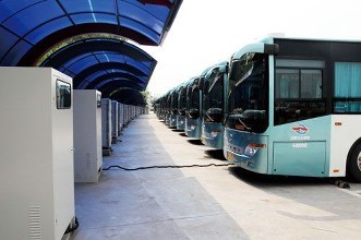 汽车直流充电桩和交流充电桩的区别和选购