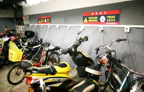 对于如何建设小区智能充电桩的简要分析